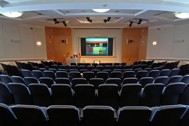 Strona 25